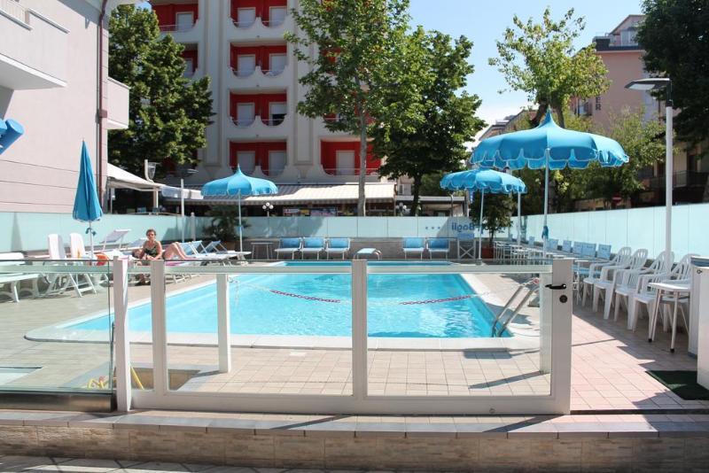Hotel Bagli Римини Экстерьер фото